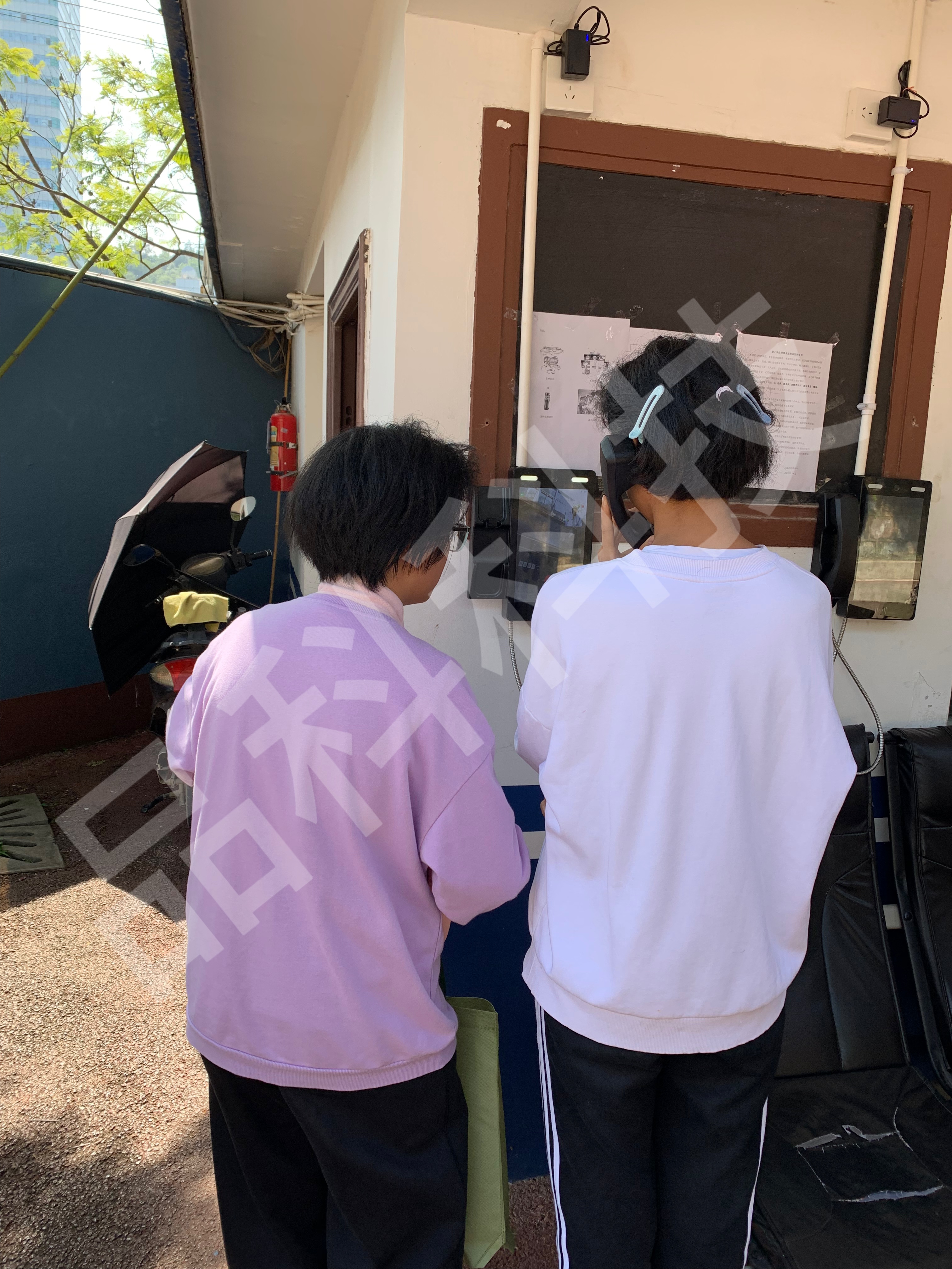 Ʒ��У԰������Ƶ����